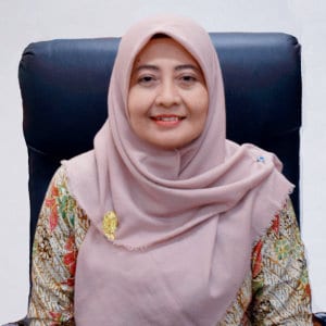 Dr. Dra Sutanti Namtini