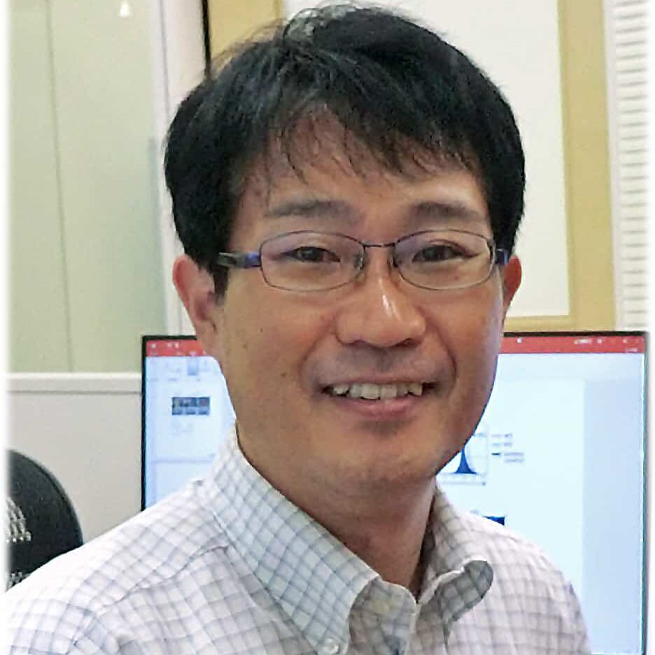 Prof. Kunisawa's photo
